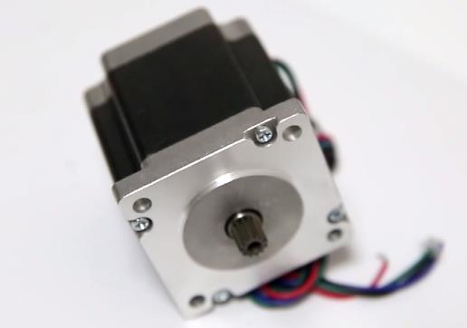 進(jìn)步式無刷電機(jī)驅(qū)動（無刷電機(jī)和步進(jìn)電機(jī)哪個(gè)力矩大）